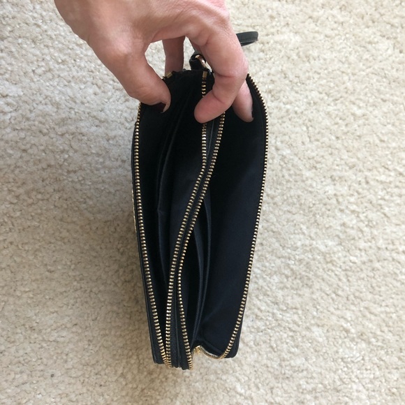 Coach clutch/wristlet - Picture 5 of 5